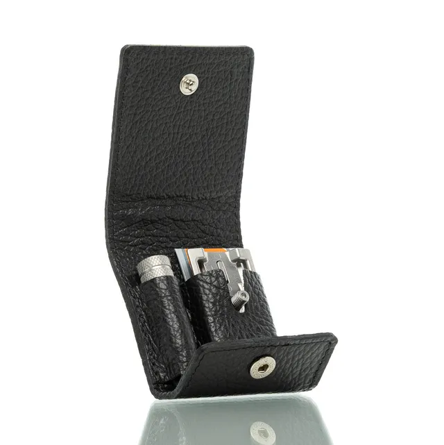blackbeards-reiserasierer-933-inox-zerlegbar-im-lederetui image 1