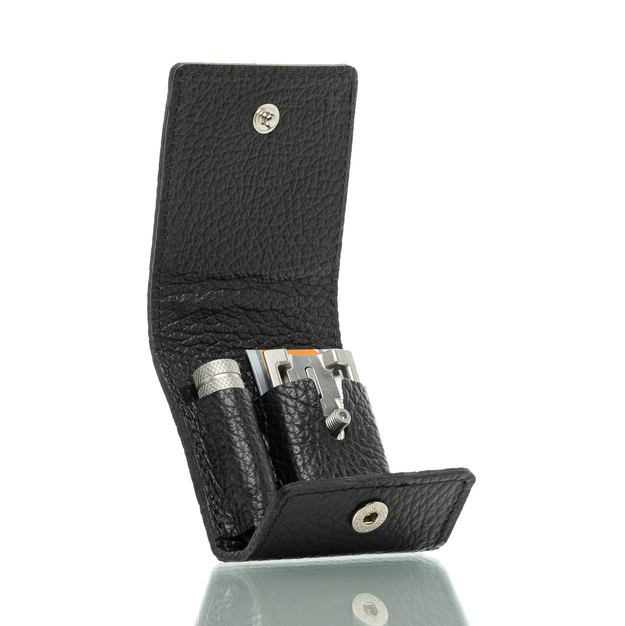 blackbeards-reiserasierer-933-inox-zerlegbar-im-lederetui image 1