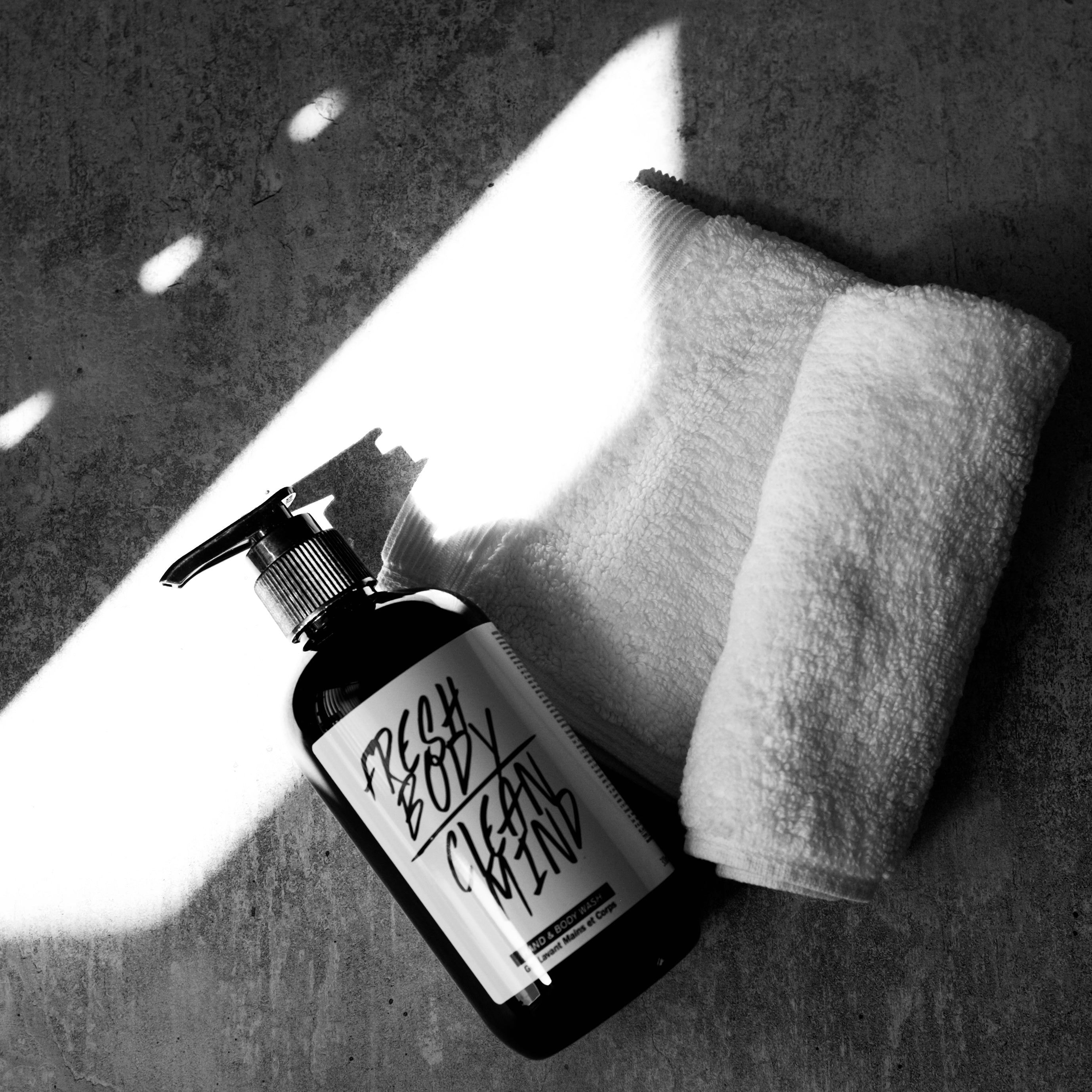 doers-of-london-hand-body-wash-300-ml image 4