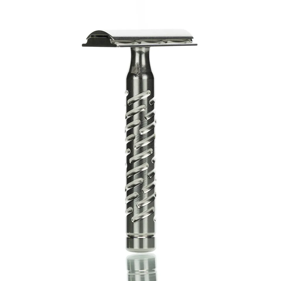 blackbeards-styletto-v2-rasierhobel-aus-edelstahl-double-edge-geschlossener-kamm image 1