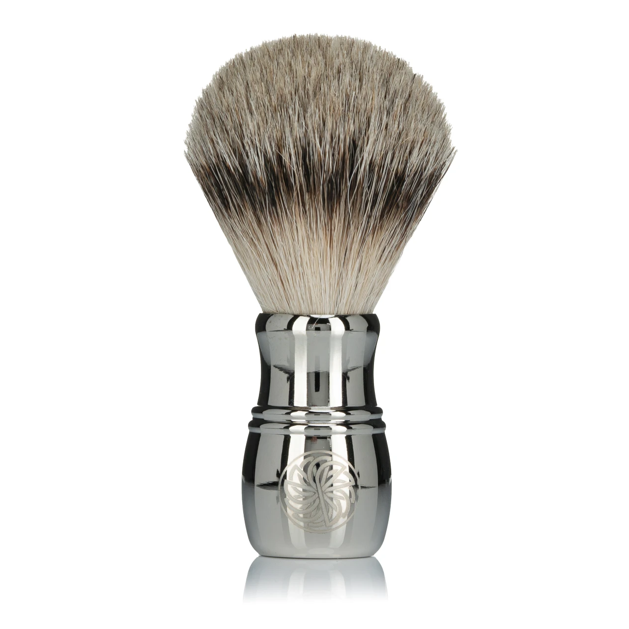 gentlemen-s-tonic-mayfair-set-chrome-rasiererset-mit-dachshaar-pinsel-und-mach3- image 3
