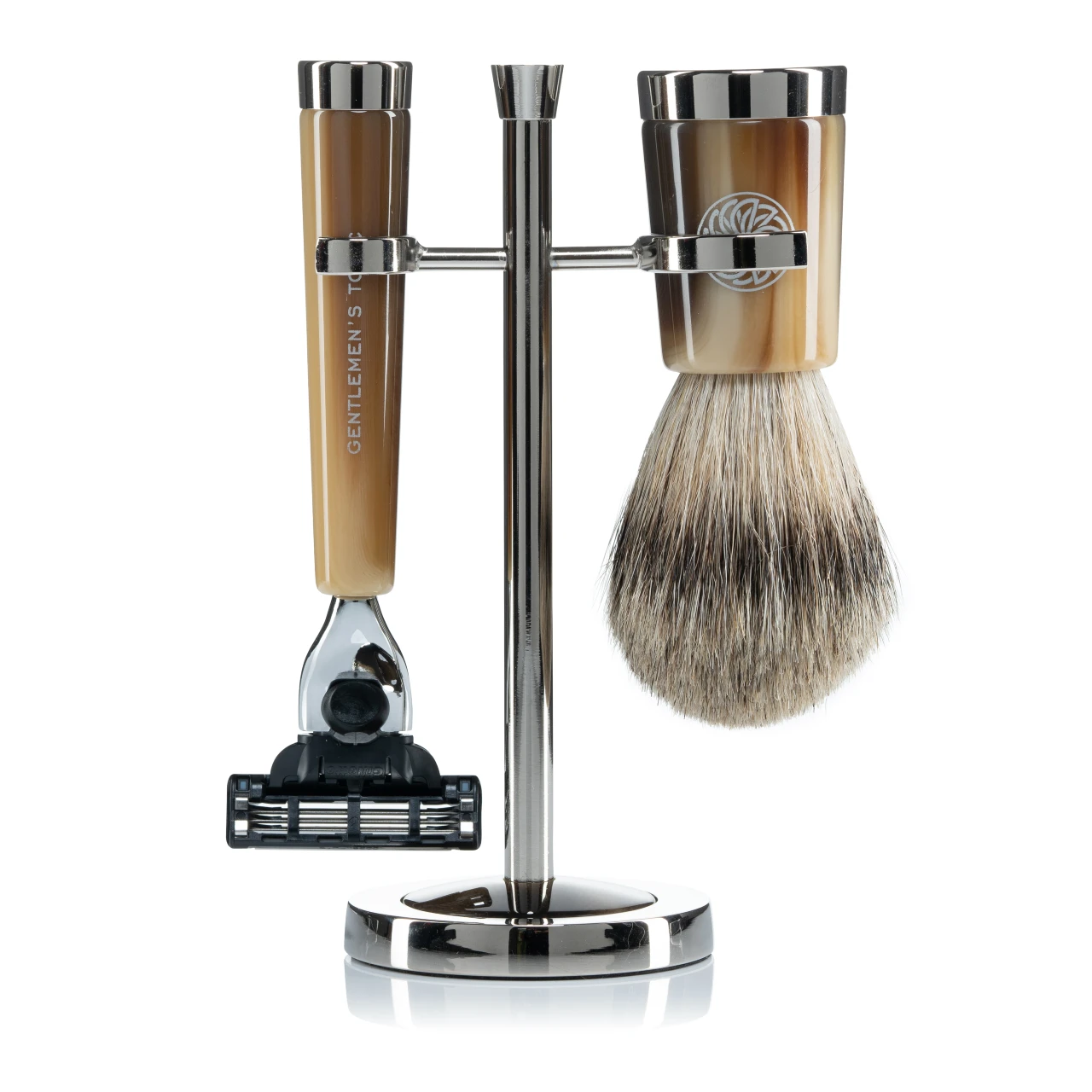gentlemen-s-tonic-savile-row-set-horn-rasierer-dachshaar-pinsel-st-nder image 1